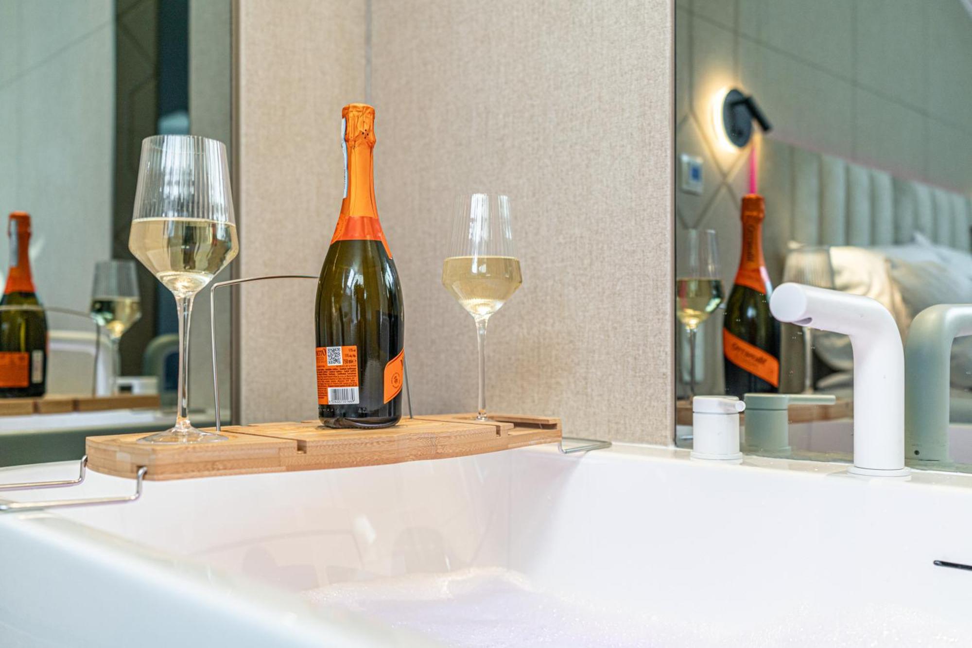 Apartament Dasto Jacuzzi Old Town Cracow